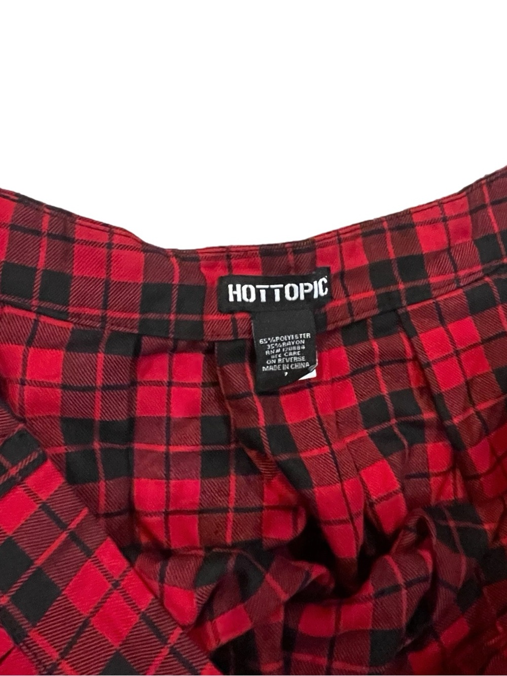 Hot Topic Mini Skirts Bundle 1X plus size black with buckles and red plaid - Picture 4 of 8